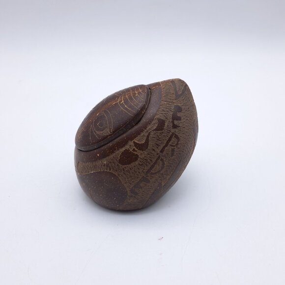 African Coconut Gourd Box From Cape Verde - Picture 3 of 11